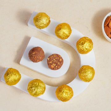 Crispy and crunchy laddu with a hint of sweetness.